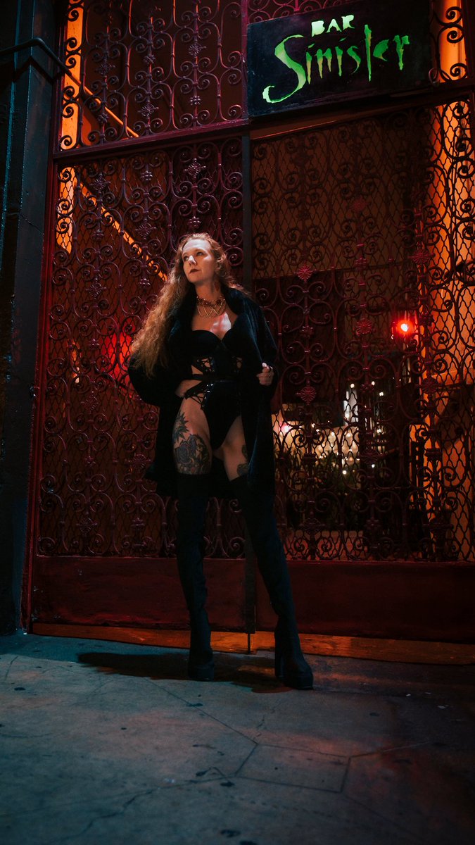 TwiddilyT's tweet photo. We spent Valentine’s Day in #hollywood at bar Sinister (vampire night) @gingerbatman8 
#barsinister #ValentinesDay2026 https://t.co/Vf6zp3lHeo