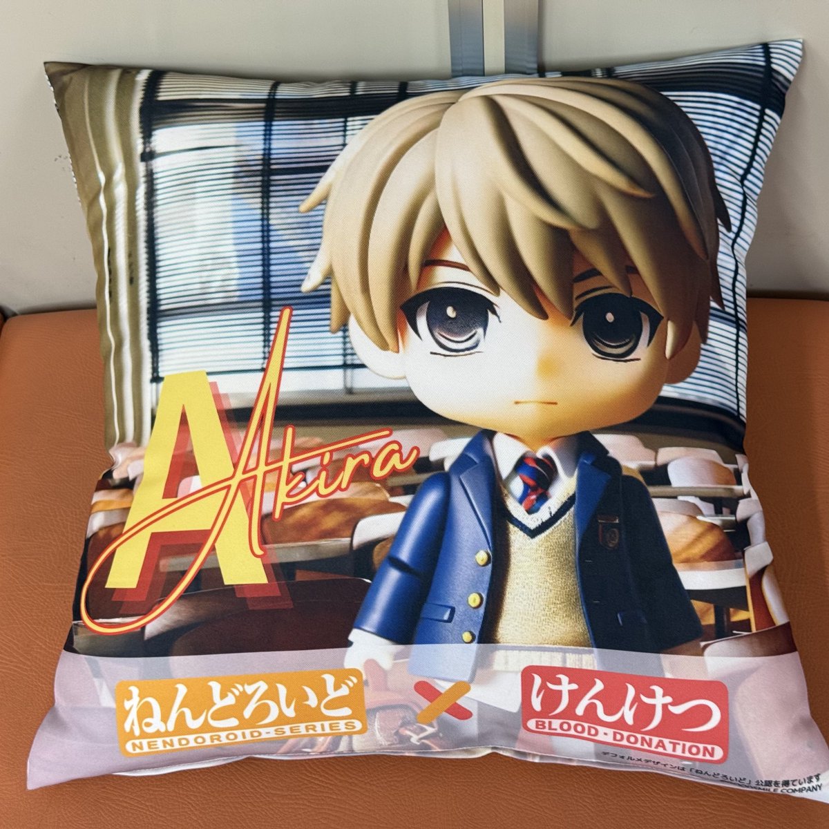 アクスタにクッションまで有るし（笑） こんなんどこでもみたことない