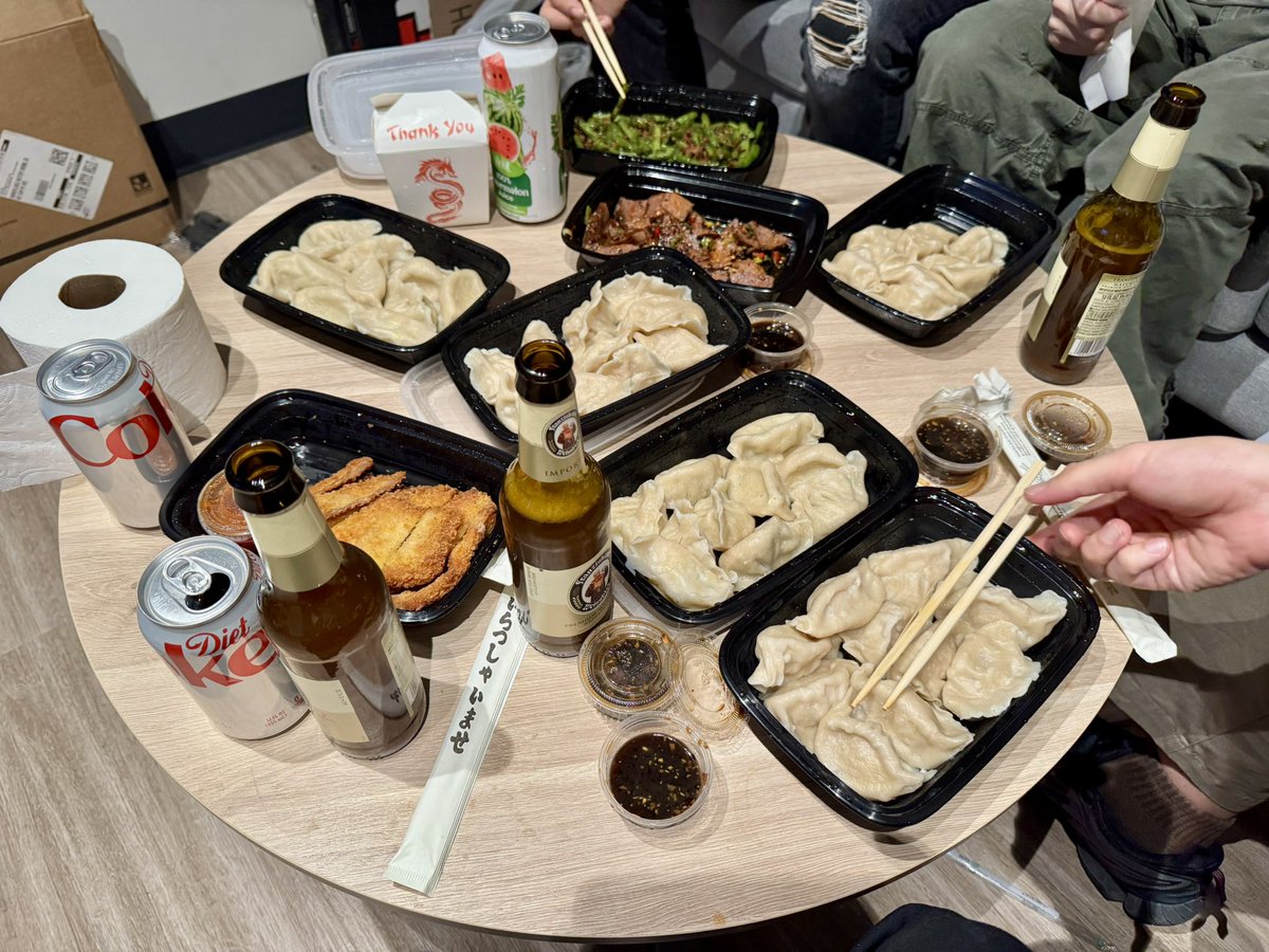 周结巴真爱粉 tweet media