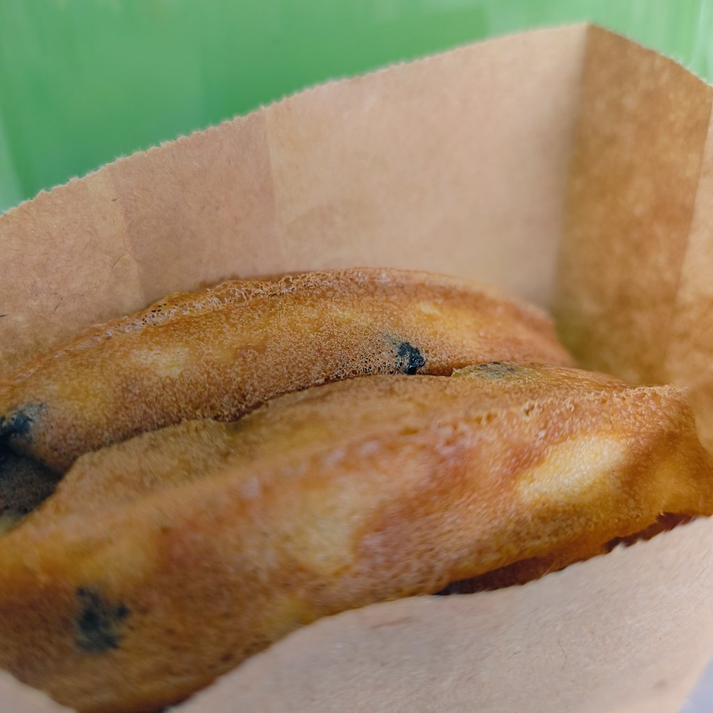 เที่ยงนี้เปิดมื้อแรกด้วยวาฟเฟิล🥱