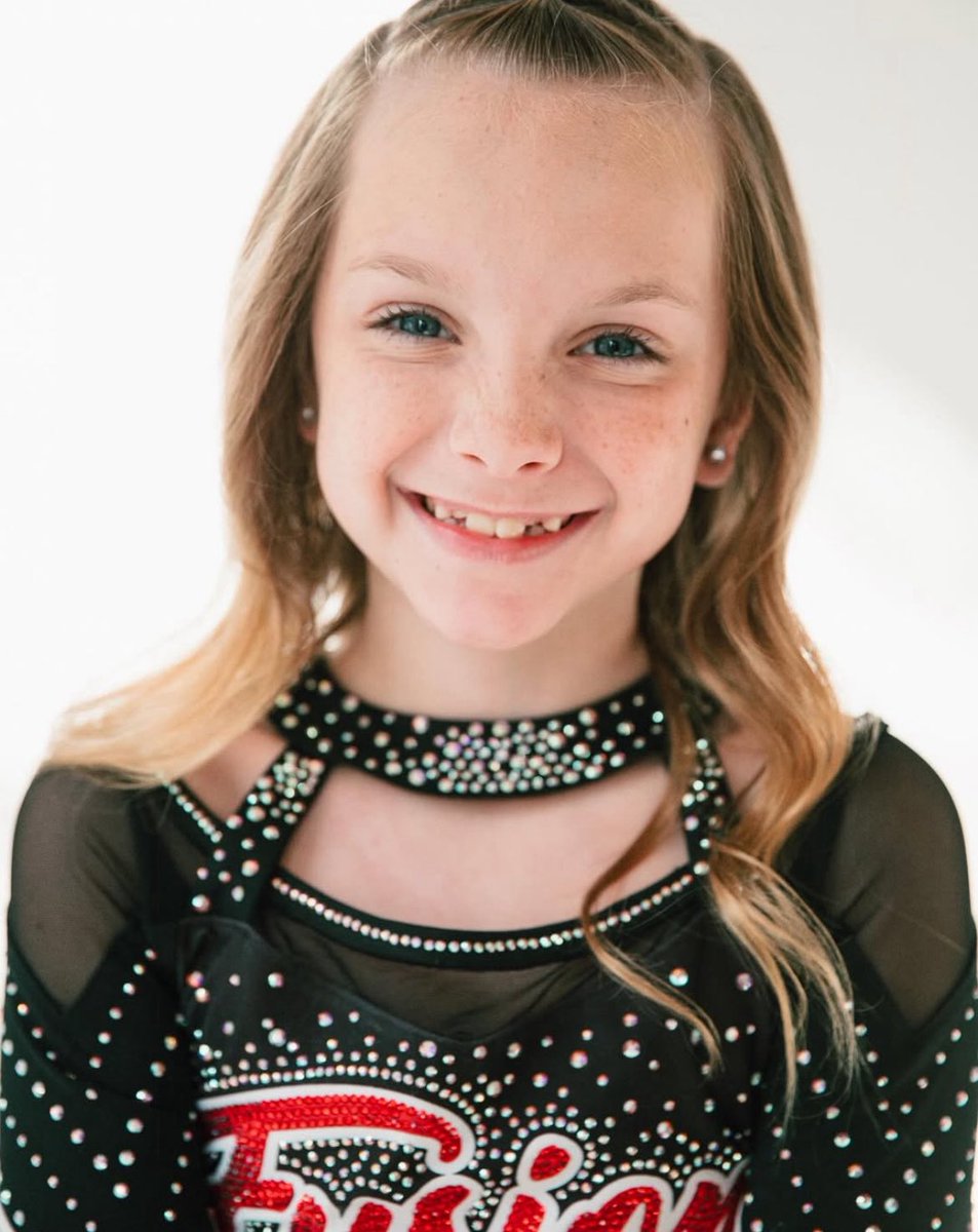 oh sweet addi❤️ you’re so gorgeous. we are right here for you. rest in peace beautiful.