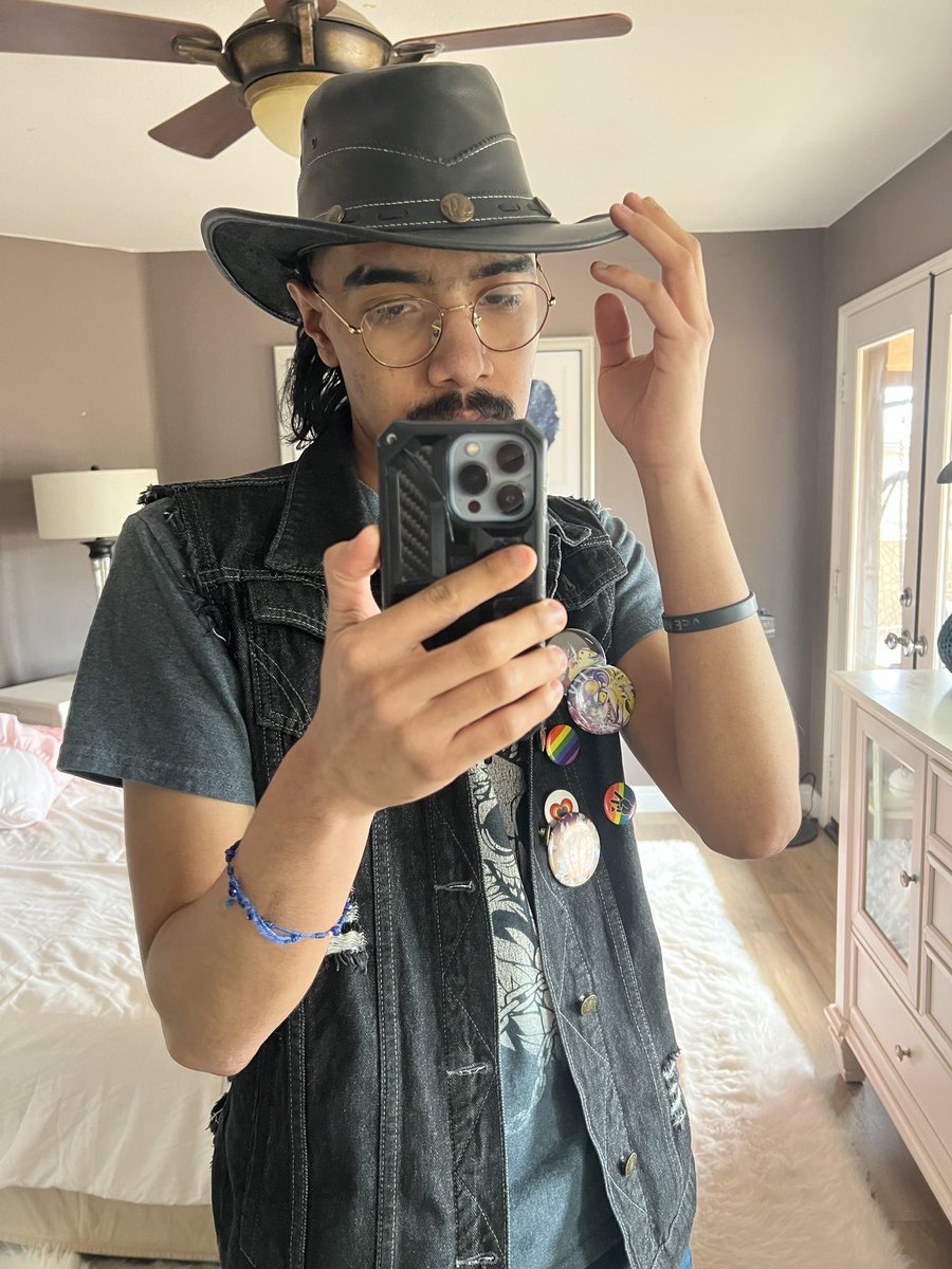 Vrchat Avatar vs Owner