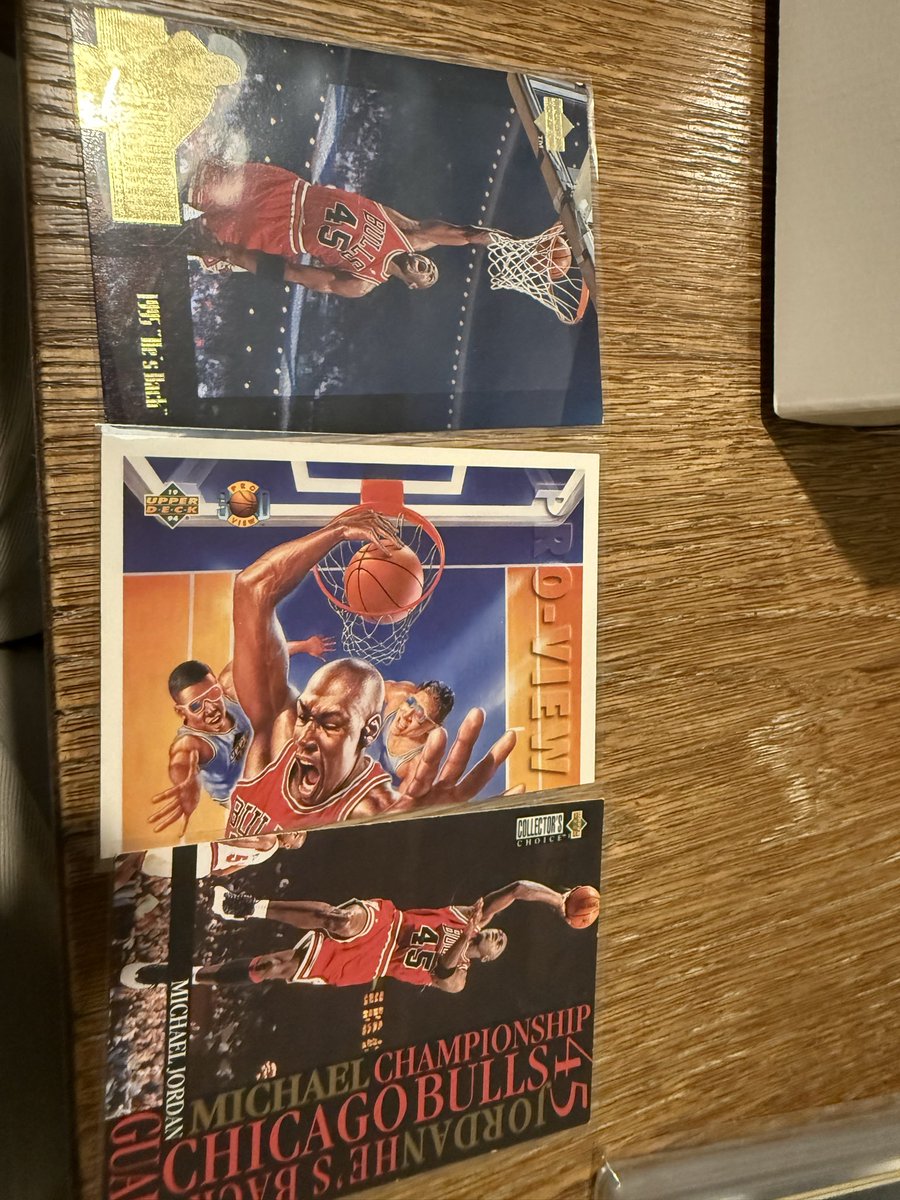RiddlerMC's tweet photo. Old cards part 2 https://t.co/3NBcRDs900