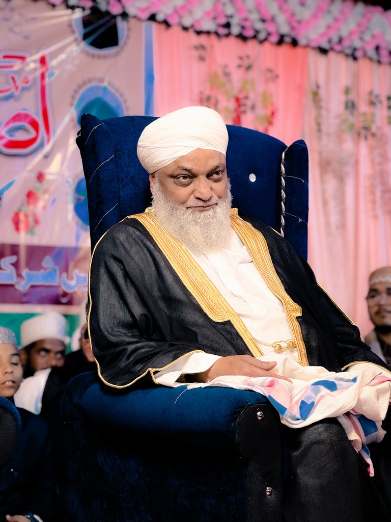 MHashimkanpuri's tweet photo. Lucknow - Huzur Ghazi-e-Islam Hazrat Maulana Mohammad Hashim Ashrafi Kanpuri sahab (President All India Gareeb Nawaz council, Imam Eidgah Gaddiyana Kanpur) addressed, Islahe Muashra conference.

#maulanahashimkanpuri https://t.co/WNV424d3r5