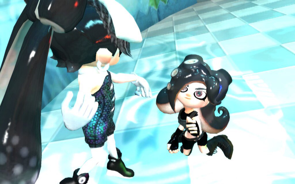 sneepisz's tweet photo. callie and unnamed elite octoling girl #splatoon https://t.co/auQGddb37x