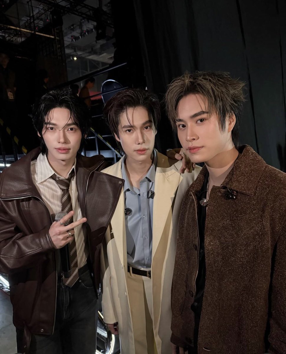 𝖶𝗂𝗇 tweet media