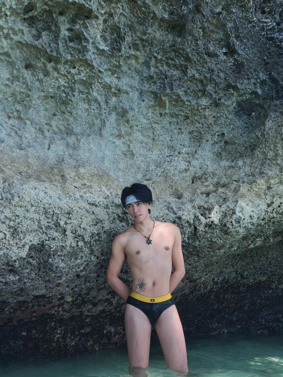 kuyazed27's tweet photo. 🌊💦 https://t.co/7ojuOpiZUI