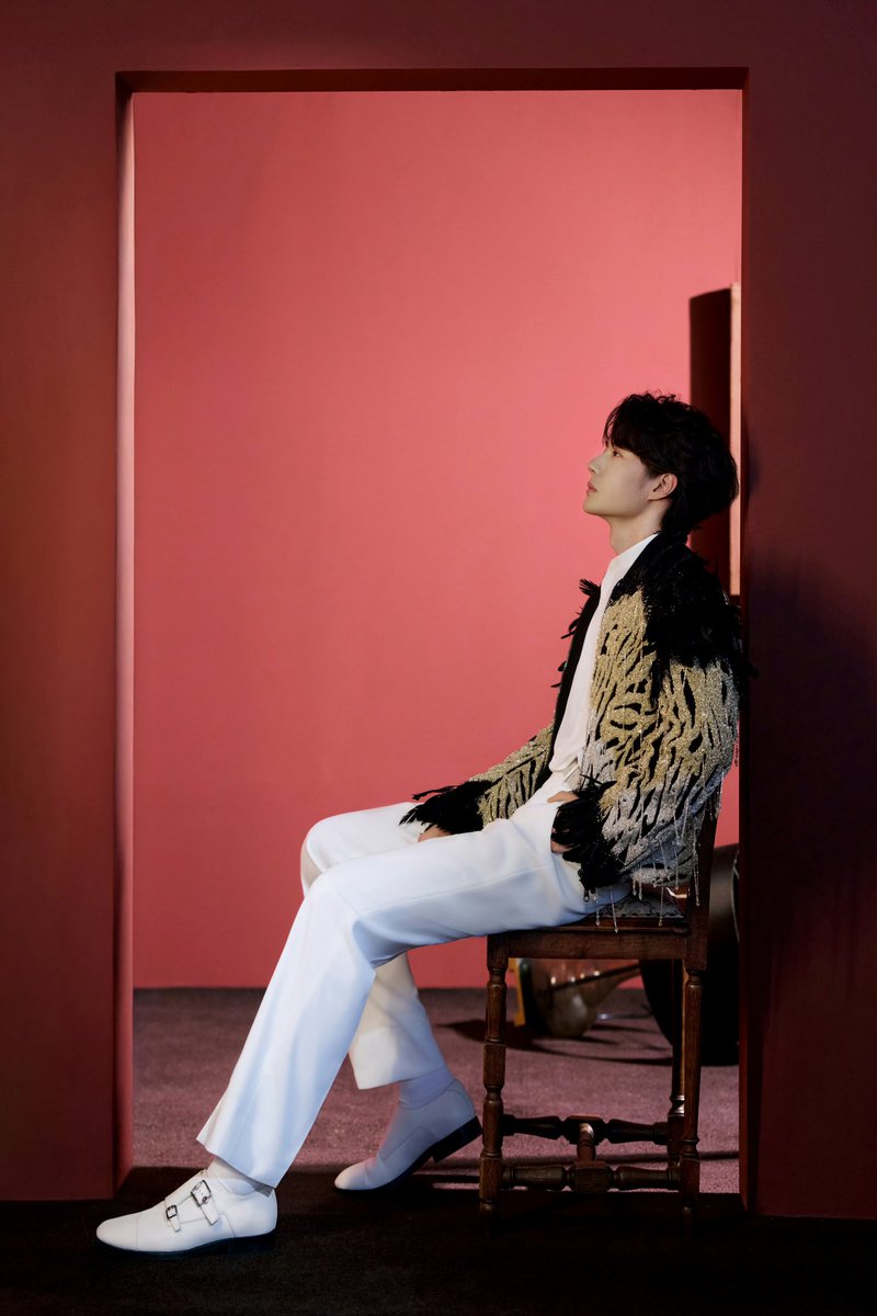 34P写真集 weibo story 王一博　2022