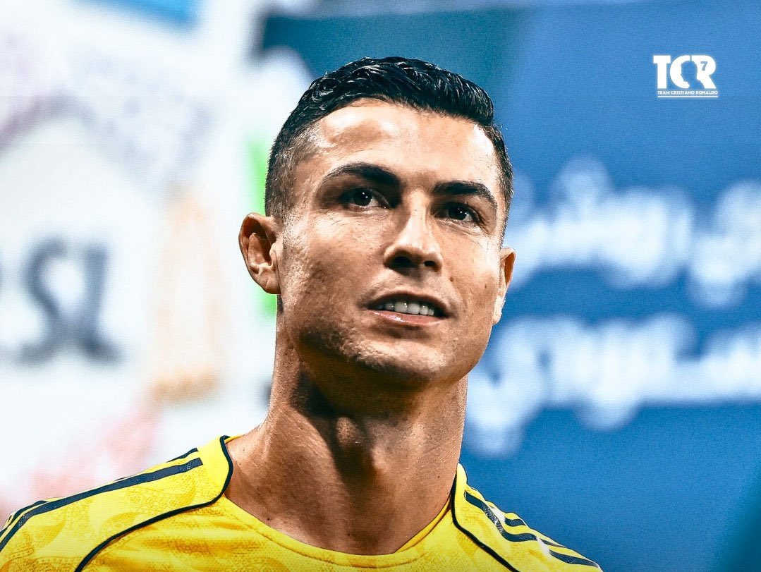 Good morning to all Ronaldo fans around the world..

Can we drop the best emoji for the GOAT.

🫡🫡🫡