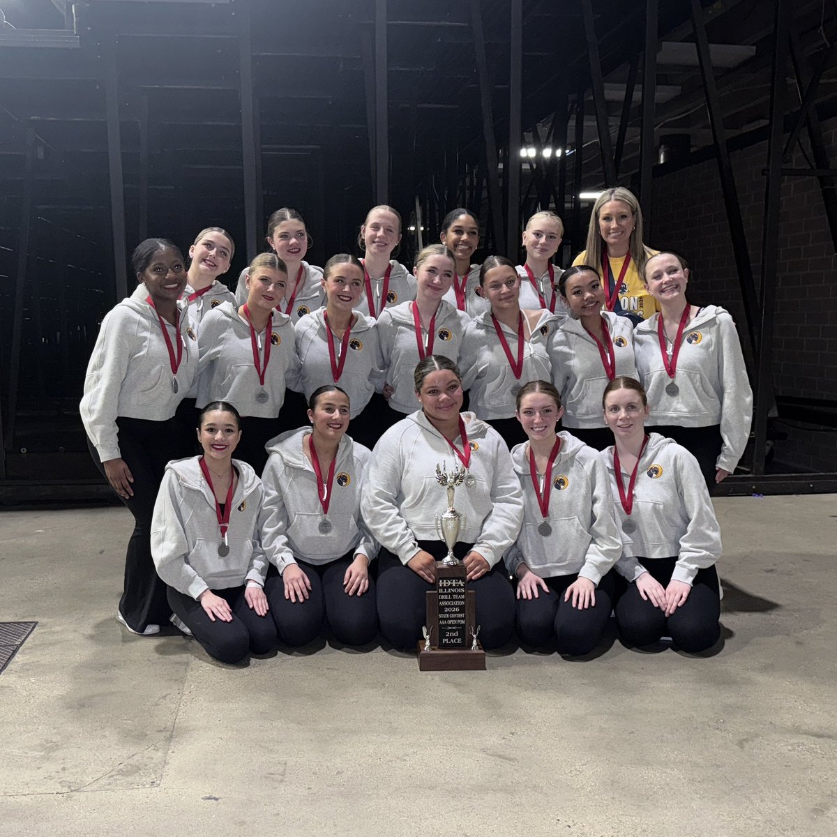 OTHSGoldenGirls's tweet photo. From the first practice to the state floor — what a journey! IDTA State didn’t disappoint! Congrats, Golden Girls! 
🥈 2nd place AAA Open Pom 
✨ 4th place AAA Jazz https://t.co/hxjKXosSLQ