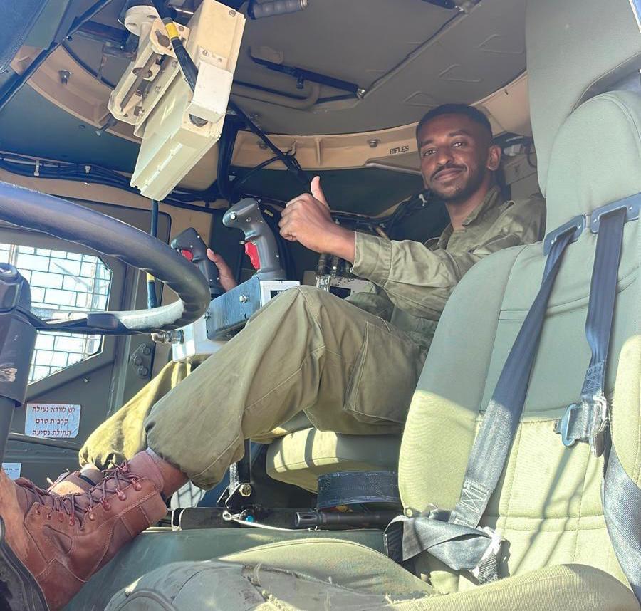 מפרסמת בשם משפחתו של יהודה שנפל בטול כרם:

אהובנו יהודה גטו ז"ל

יהודה גטו בן 22 בנופלו , נולד בפרדס חנה
בנם של מוללין ונטרו , אחיהם של טל,שרית,ראובן,אנדועלם,אביטל אסתר אופק.
בוגר ישיבת 'דרור אמית' באור עקיבא.
רס"ל יהודה היה נהג מבצעי בחטיבת חטמ"ר מנשה . הוא השתחרר מהשירות הסדיר