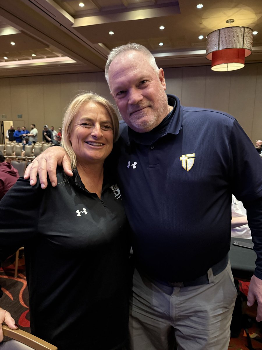 Coach Felicia Teeter tweet media