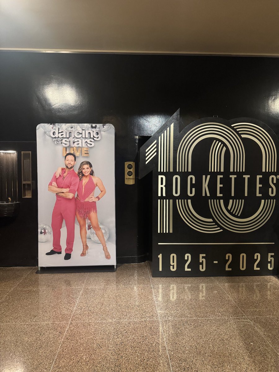 JustSayinTee's tweet image. tonight was iconic @officialdwts at radio city music hall #dwts #tourszn