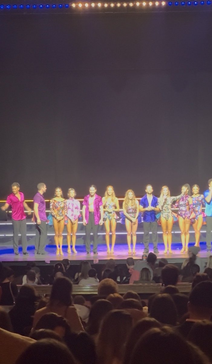 JustSayinTee's tweet image. tonight was iconic @officialdwts at radio city music hall #dwts #tourszn