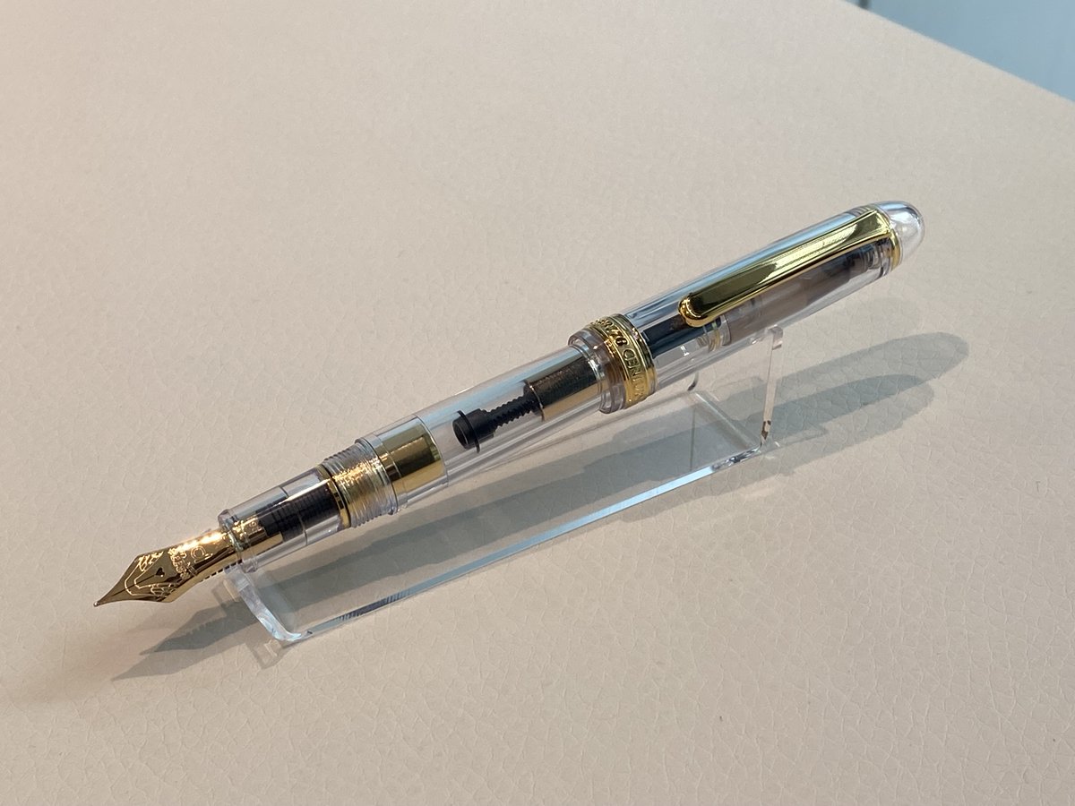 新商品情報💐】 ＃プラチナ万年筆 より、＃3776センチュリー 限定