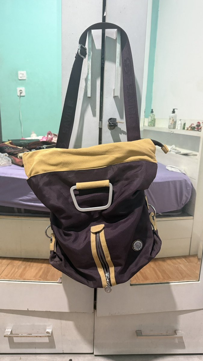 ababilaaaaa's tweet image. Gengs aku mau preloved barang barang yang ga kepake di rumah ku, kalau ada yang minta boleh comment yaa atau mau dm juga boleh, kalau mau pake toko oren, toko ijo, atau toktok  juga bisa