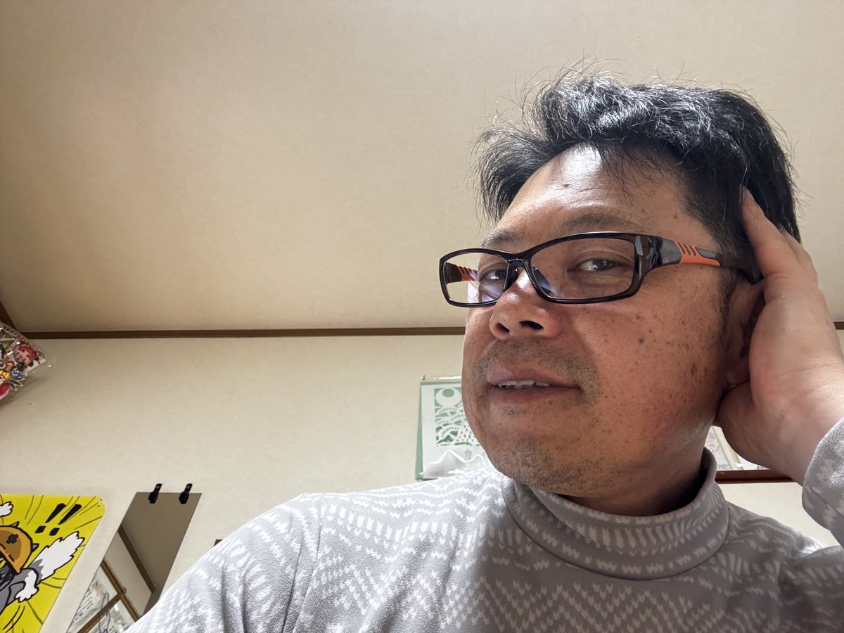 カメちゃん🔥炉内で耐火レンガ積んでる！炎のレンガ積み職人ドラマー