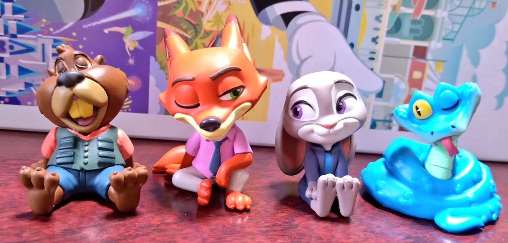 肩ズン可愛すぎか？？
え〜何処に飾ろう〜ｳｷｳｷ