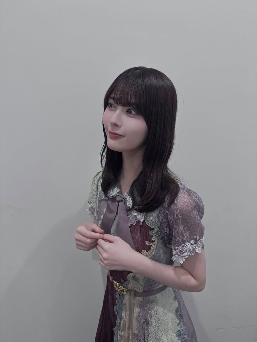 可愛い。❤❤❤ これは、飛鳥ちゃんの卒コンの時の衣装だよね？ 乃木