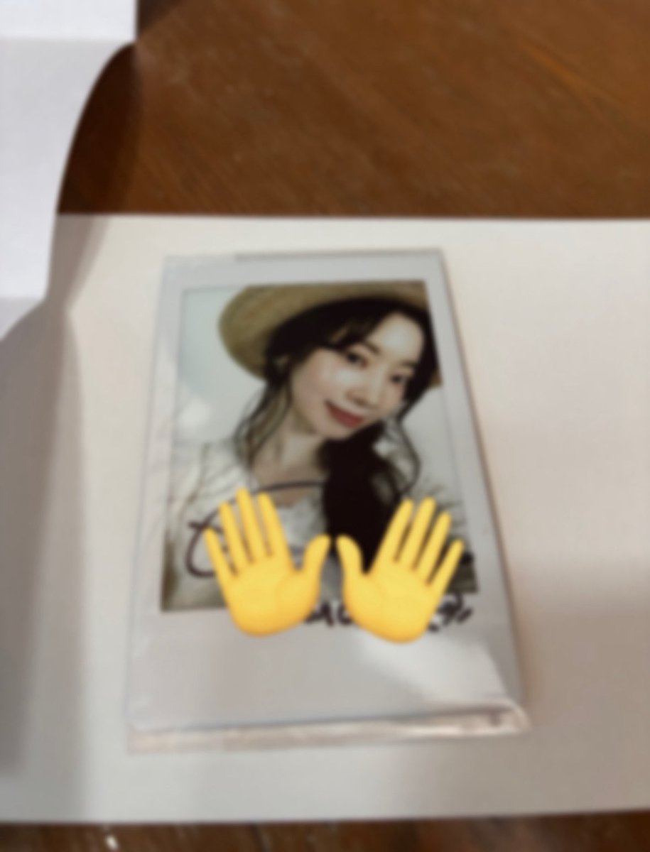 はじめてTWICEちゃんチェキ当たった🥹🤍1/36！！ダヒョンちゃんきて