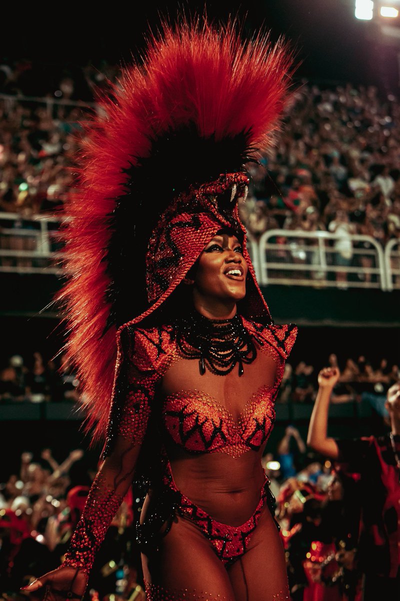 Poderes Pretos ✨✊🏾 tweet media