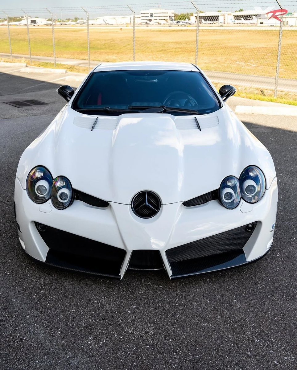 TheAutoHub's tweet photo. Mansory x Renntech SLR McLaren https://t.co/9LY2P8TPnE