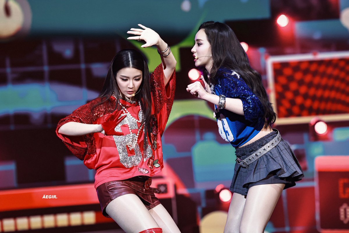 อิลอนก็ยังไม่กลับจากบราโว่หรอ เริ่ดมาก ติดเทรนด์มา3วันแล้ว ❤️‍🔥 แฟนคอนทำอะไรพวกเรา 

GINJAY HEART TO ALKEY 
#GinnyJaynaFirstFanconTH 
#GinJay #จินเจ
#ginnynatnicha 
#aangelinaass