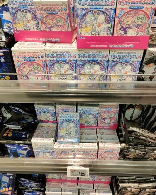 サンリオ 1番くじ フィギュア 缶バッジ 他 まとめ売り しまパト＠ファッションセンターしまむら on X: 