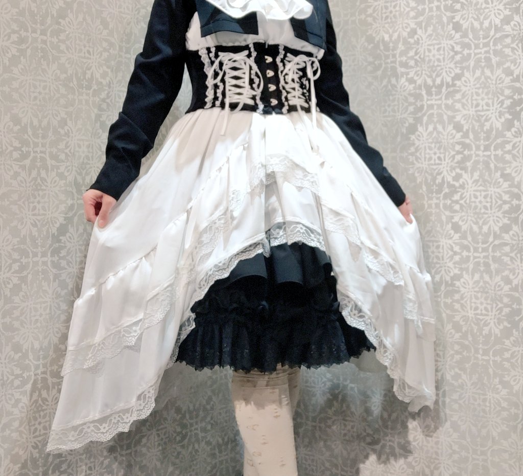 💚ATELIER-PIERROT💚 新作アイテム入荷！ ・Petale Voile Skirt