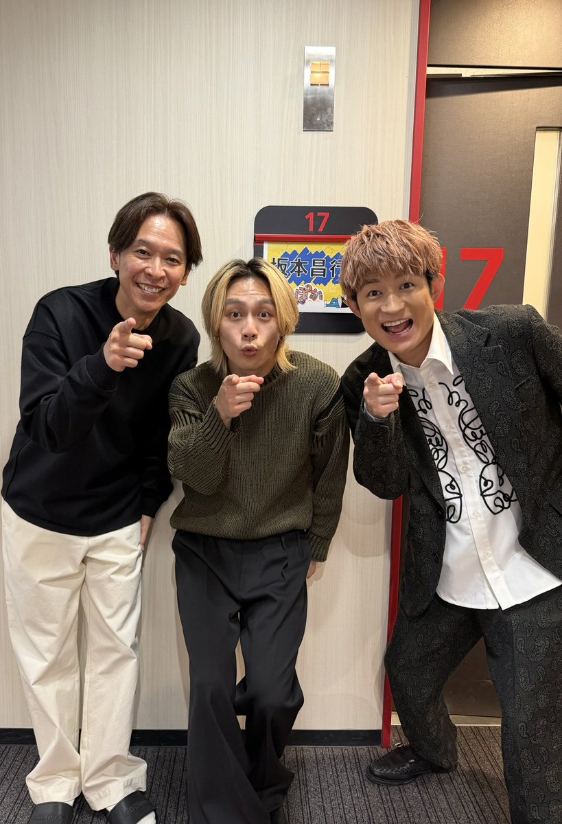 20thCentury_SIN's tweet photo. フジテレビ「ぽかぽか」にゲスト出演させていただきました。
2人のお陰で生放送楽しかったー！

トゥクストゥールー！！！
#どーぞ

坂本

#トニセン
#ぽかぽか
#松崎祐介
#松田元太 https://t.co/vfBr4OXxh5