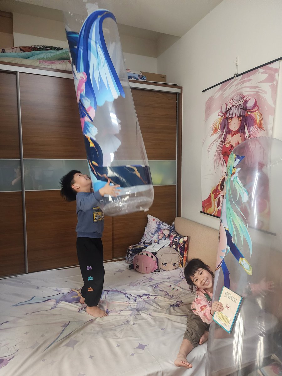 2番目の写真w跨ぎ方が🤣