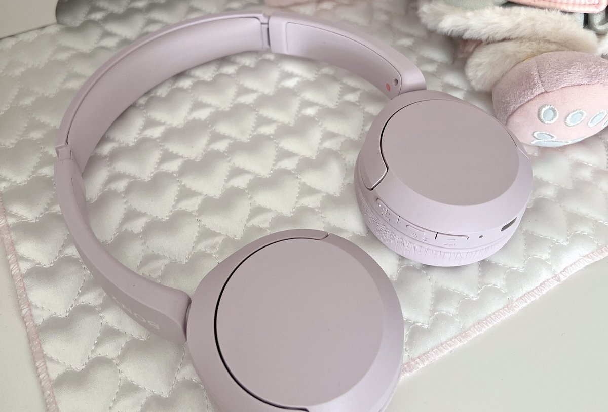 🎀🍓♡%**?!! 
🍰
𖦹 ⸝⸝>  ̫ <⸝⸝