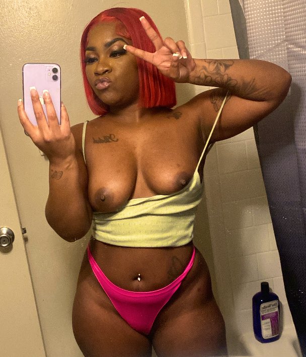 pantiexgang's tweet photo. Happy Titty Tuesday Nasties 😻.. Oh You said it’s Monday? OH, well MOOD 🌚😹 #dmvfreaks https://t.co/yozzPtgjIu