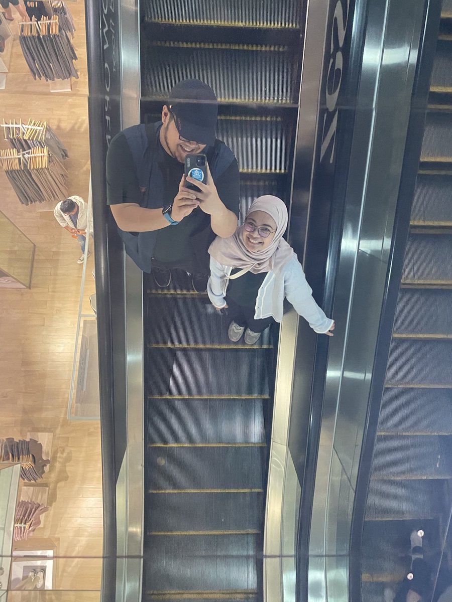 Ullia Nurul tweet media