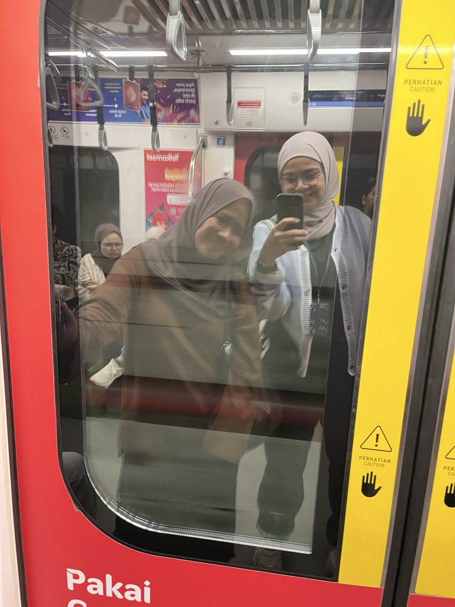 Ullia Nurul tweet media