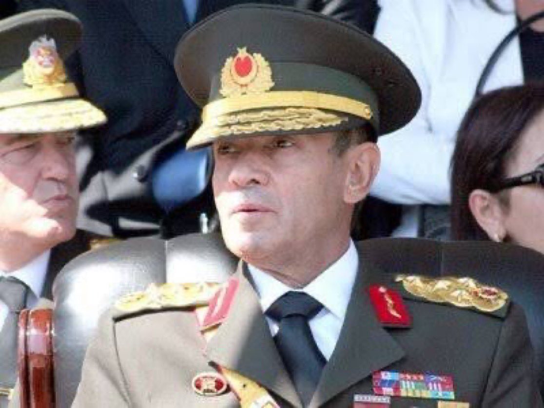 Selam ve saygıyla komutanım
#SaldırayBerk