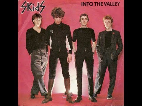 PunkAndNewWave tweet media