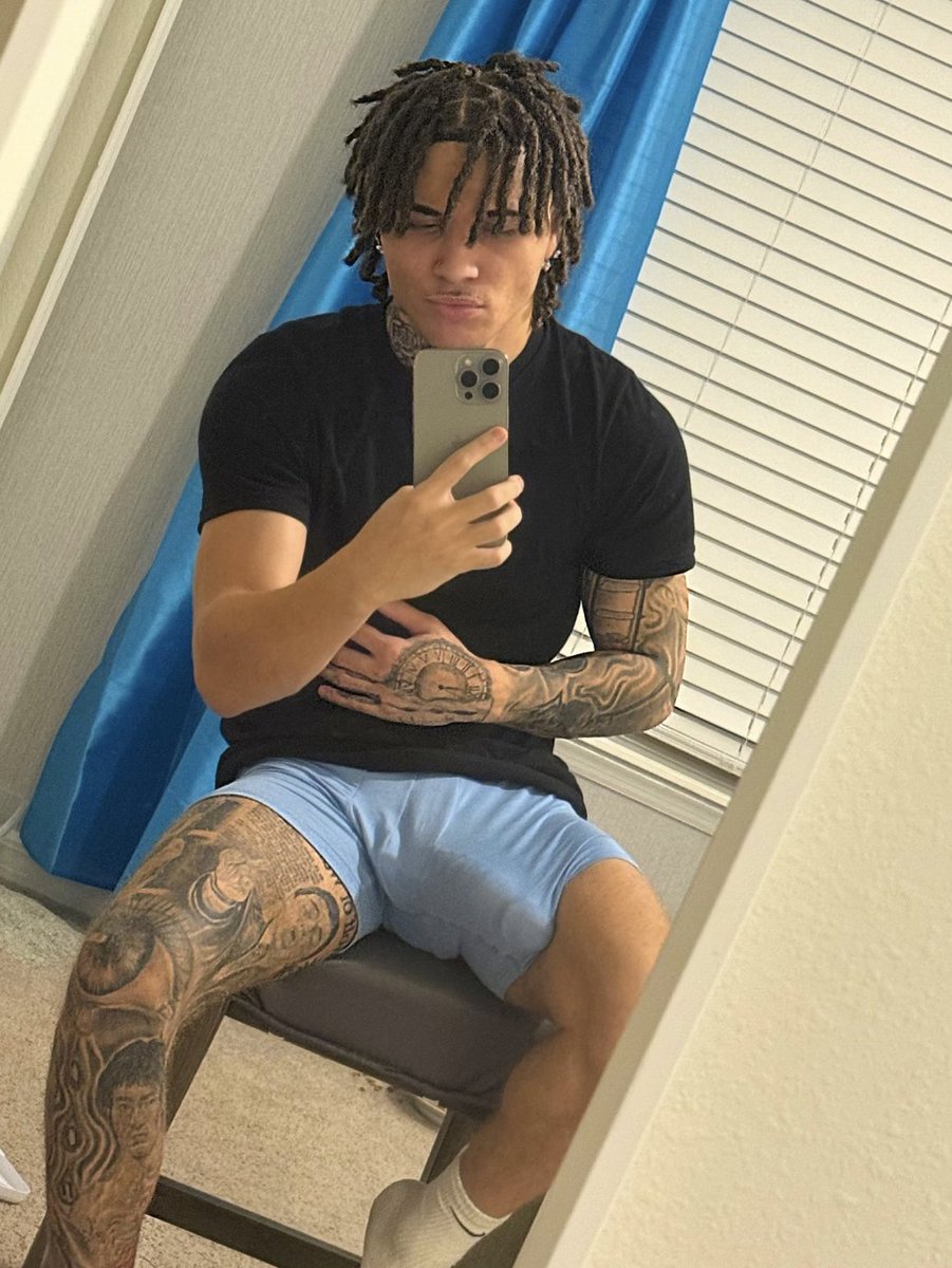 qtJodyyxoxo's tweet image. Do you men on here think i'm husband material? 🏳️‍🌈