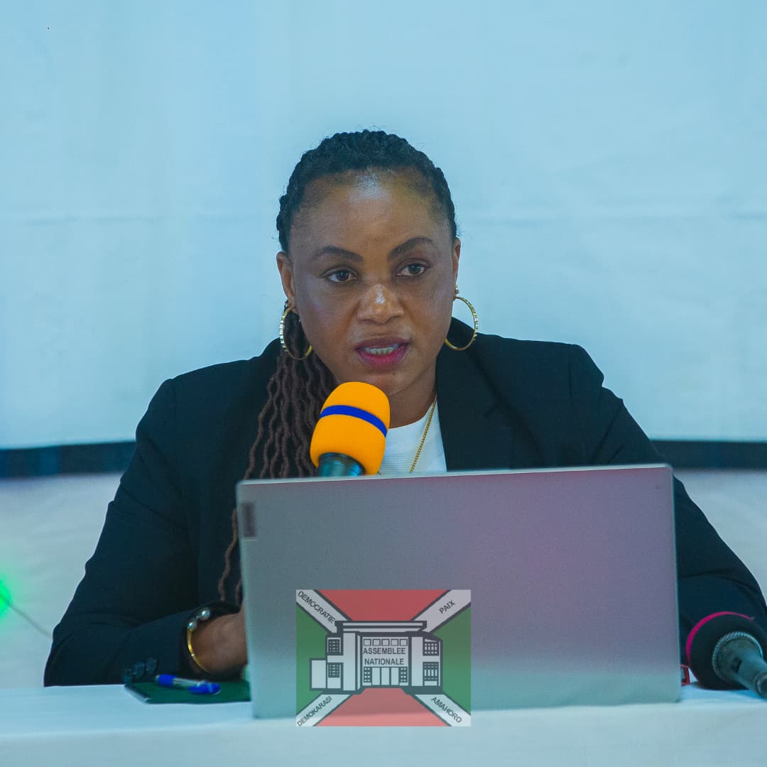 nshingamateka's tweet image. 1/3 #Burundi Ce dimanche 15 janvier 2026, les natifs de la commune #Matongo, dont le Président de l'@nshingamateka le Très Honorable #GelaseDanielNdabirabe se sont réunis pour échanger les meilleurs vœux pour l'année 2026. 

Ce fût une belle occasion d'évaluer les activités