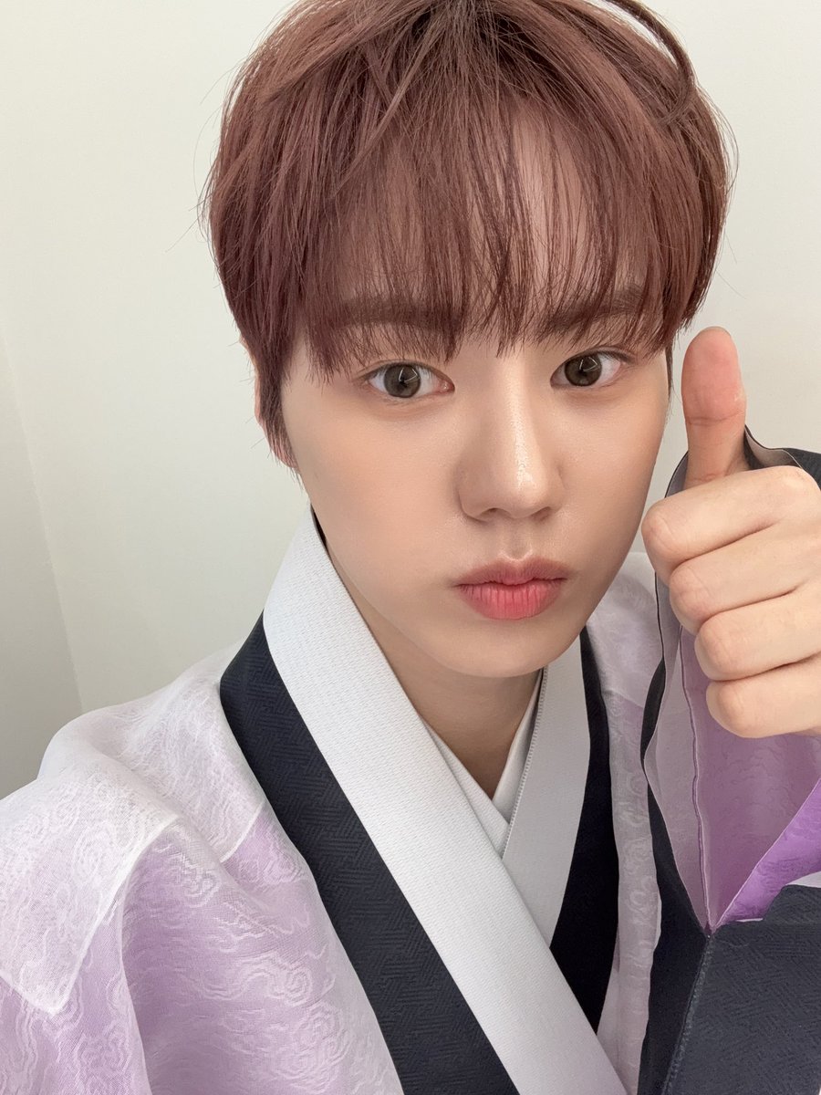 NINE.i OFFICIAL tweet media