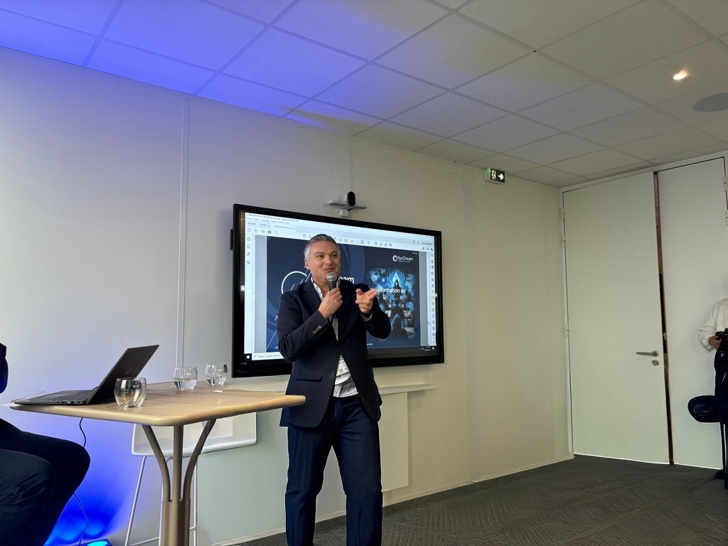 SysDream tweet media