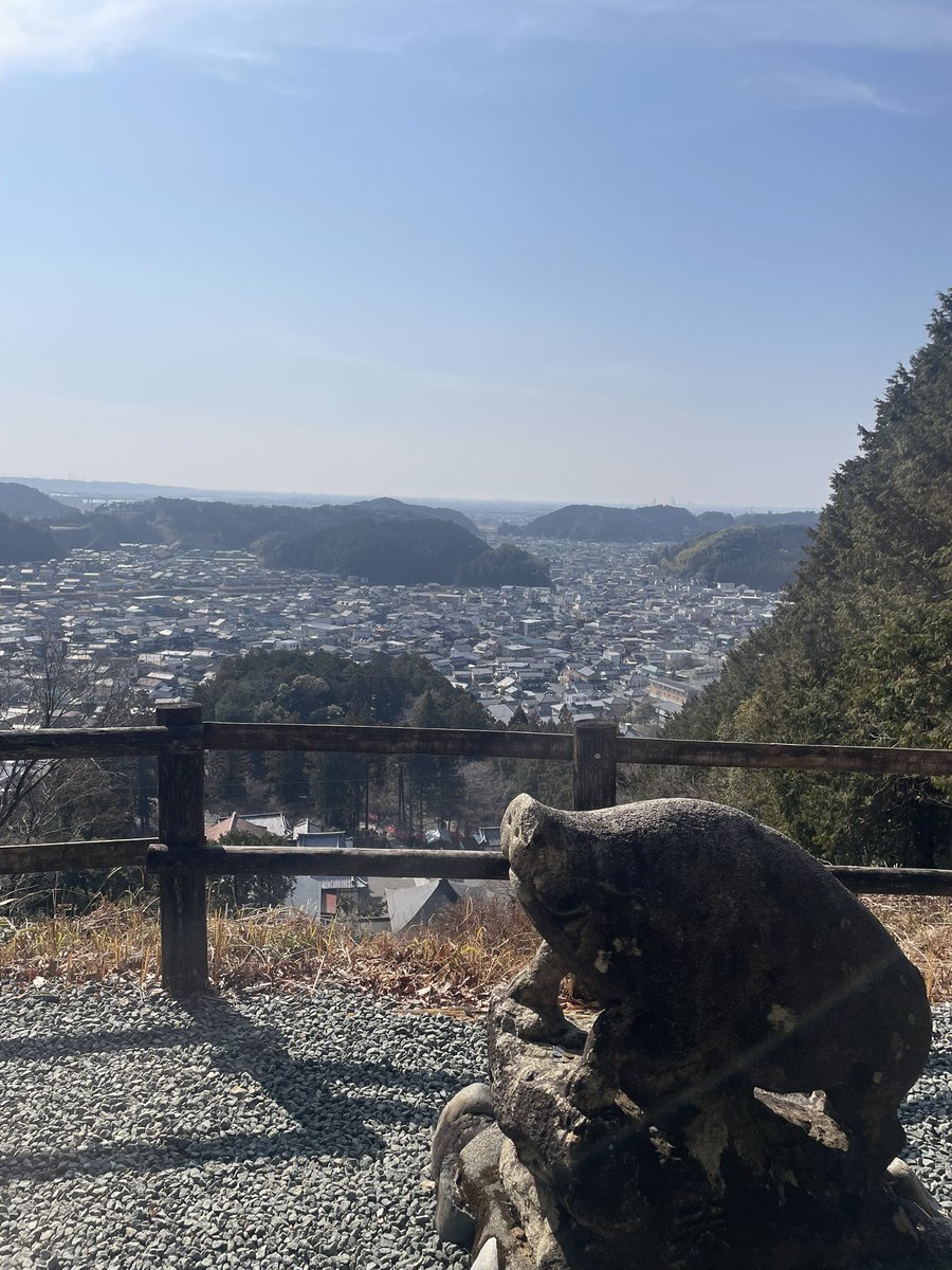 deko425's tweet photo. パワースポットへ行ってきました♪
金運の神様！！
#光明寺 https://t.co/ZWmsyNSx3y