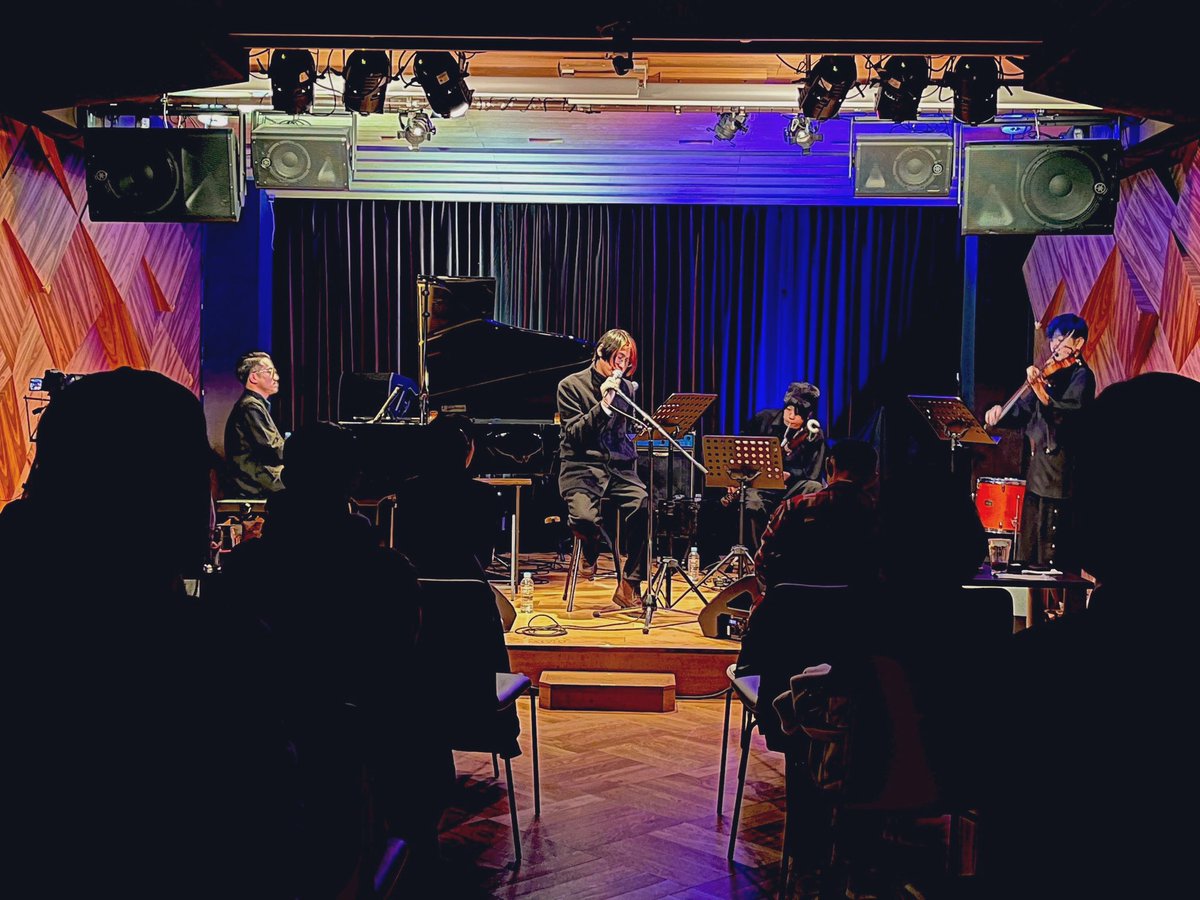 JIN INOUE tweet media