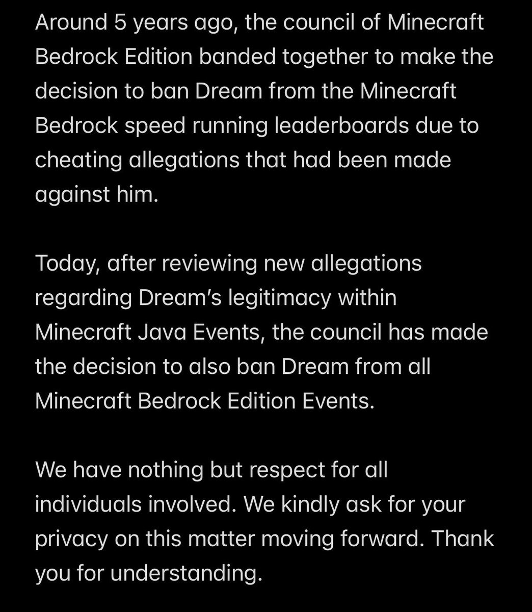 Plushy33 tweet media