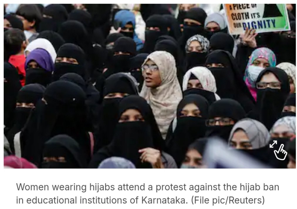 Left: Pakistani Muslim Woman at Colombo Stadium.

Right: Real 100% Muslim Women in India.