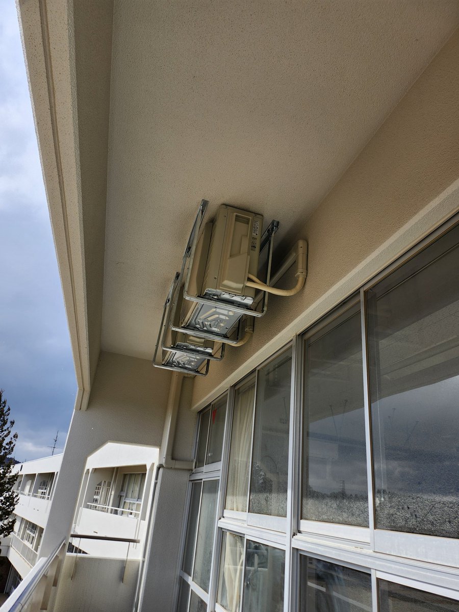 nsystem9's tweet image. こんなんばっかり100台ぐらいやってます笑
そろそろ飽きた🤣　
残り後６台頑張ろう。