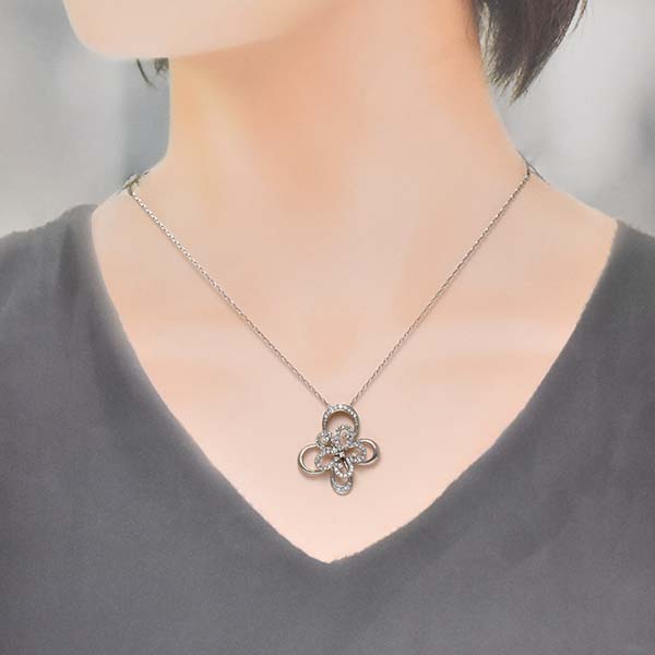 本日の商品「ダイヤモンド 0.57ct 18金ホワイトゴールド K18WG