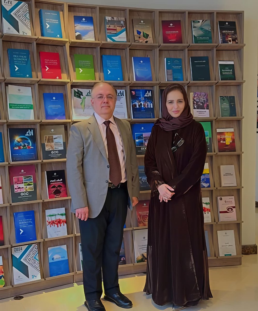 KnowledgeCorpo1's tweet photo. شركتا أبعاد الابتكار والمعرفة تعلنان عن اتفاقية تعاون لتعزيز قطاع الابتكار والتحول الرقمي في المملكة العربية السعودية ودول الخليج https://t.co/O1MQep8M1H