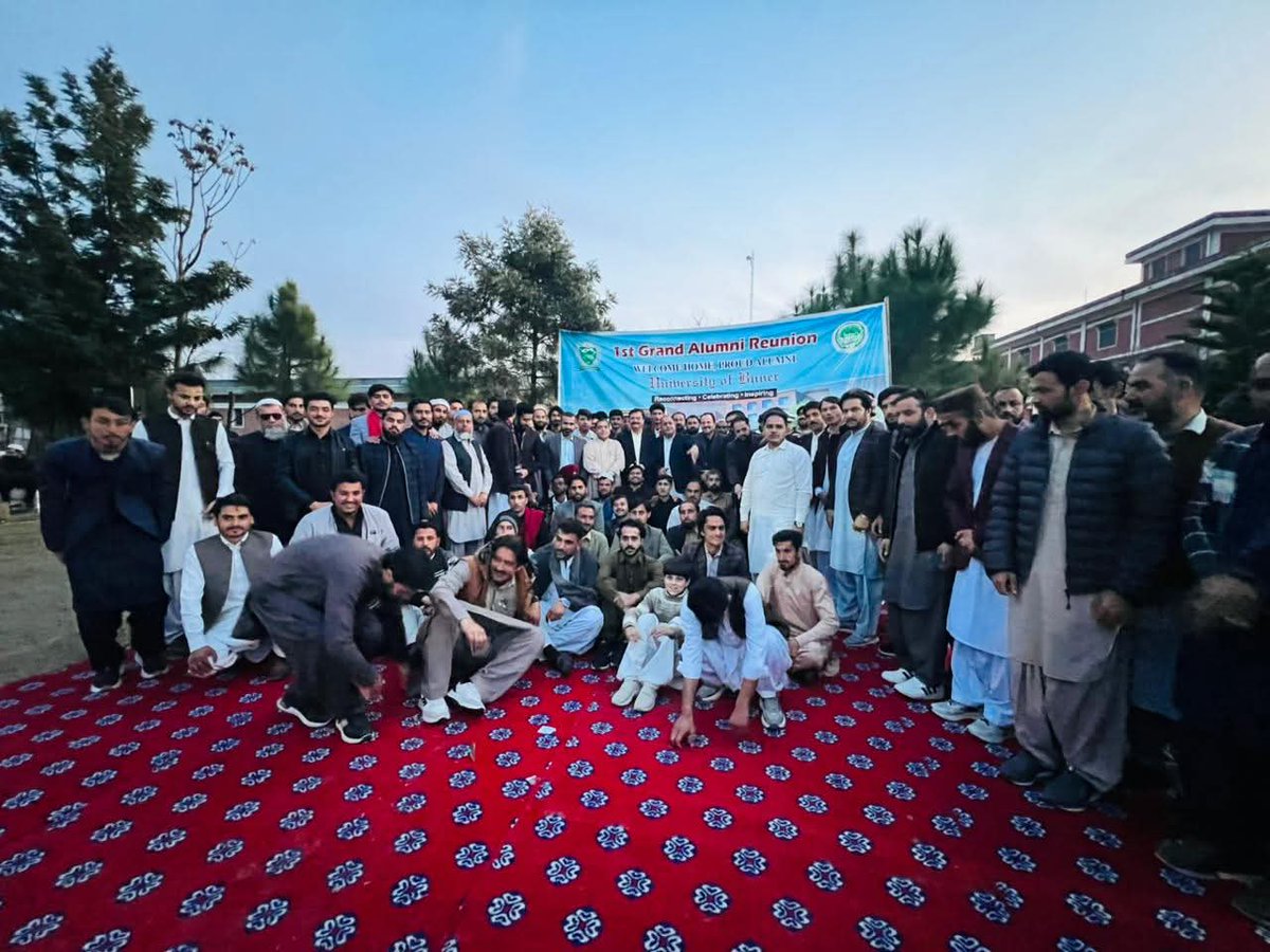 UOBofficial1's tweet photo. 🎓 The University of Buner proudly held its First Alumni Gathering — a historic milestone!

The VC, Prof. Dr. Jamshaid Ali Khan, emphasized strengthening the alumni network for future growth.

A memorable start to lasting connections! 🌟

#UniversityOfBuner #Alumni #Buner #uob https://t.co/tXF4urAzrV