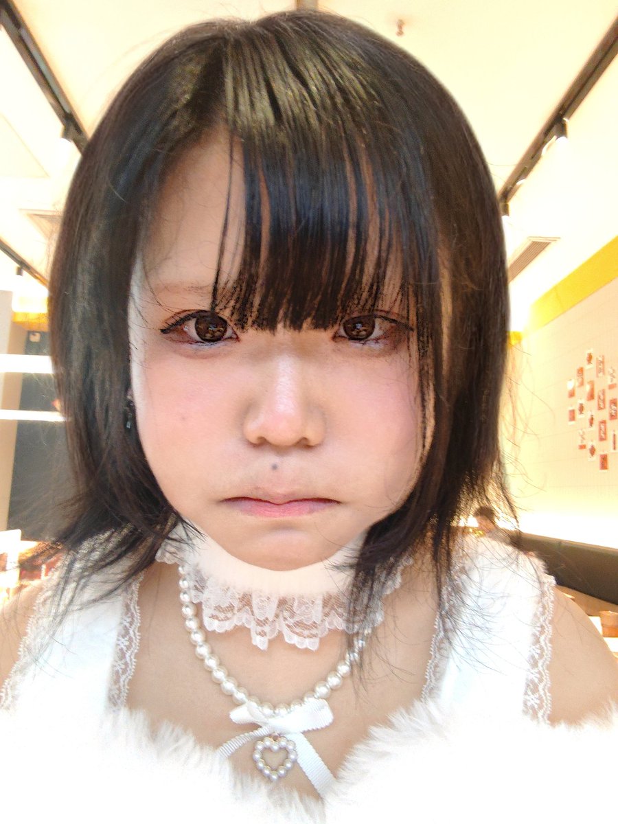 Aoikui___'s tweet photo. os我没有不洗头只是发胶喷失败了 https://t.co/p2pefODcwT
